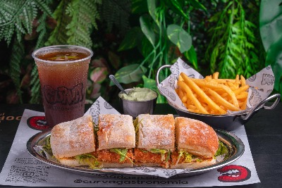 Frango Crocante na Ciabatta